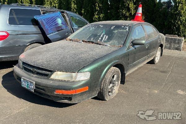 Photo of 1999 Nissan Maxima