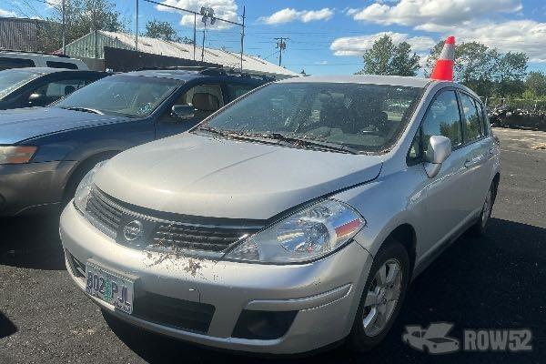 Photo of 2009 Nissan Versa