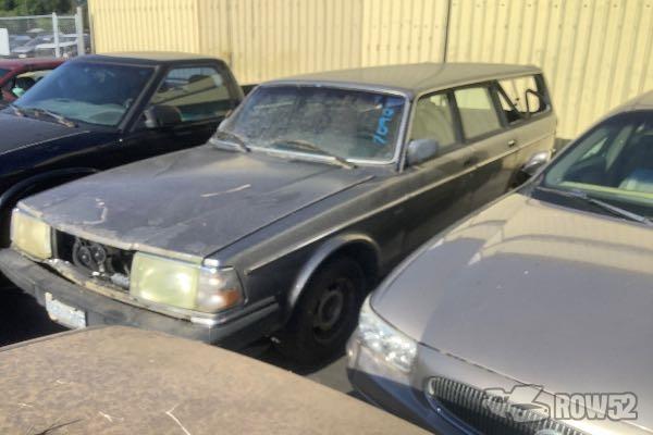 Photo of 1988 Volvo 240 Wagon