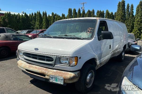 Photo of 2001 Ford Econoline