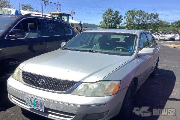 Photo of 2000 Toyota Avalon