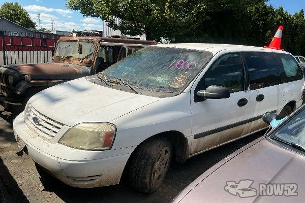Photo of 2004 Ford Freestar