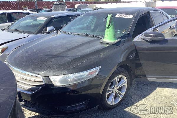 Photo of 2013 Ford Taurus