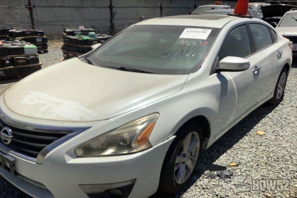 Photo of 2013 Nissan Altima