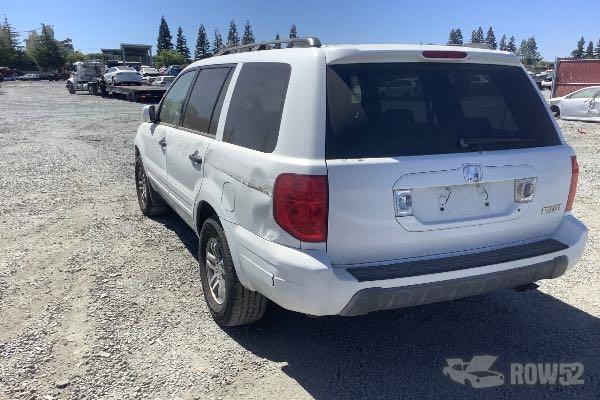 Photo of 2004 Honda Pilot