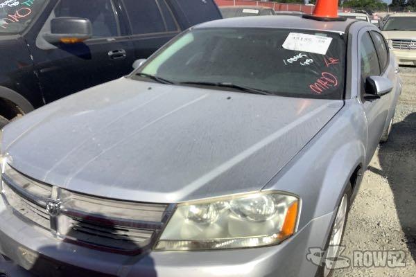 Photo of 2010 Dodge Avenger