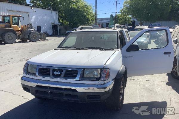 Photo of 2000 Nissan Frontier