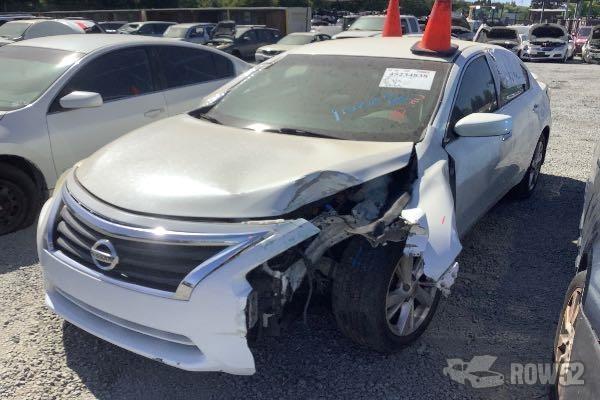 Photo of 2015 Nissan Altima