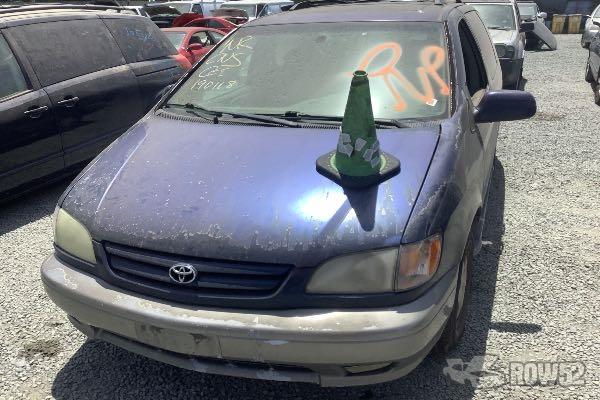 Photo of 2001 Toyota Sienna