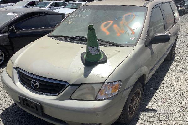 Photo of 2001 Mazda MPV