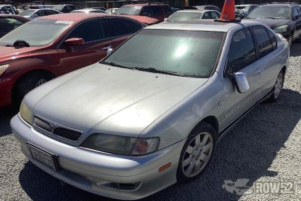Photo of 2002 Infiniti G20