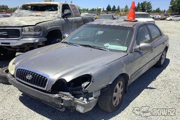 Photo of 2004 Hyundai Sonata
