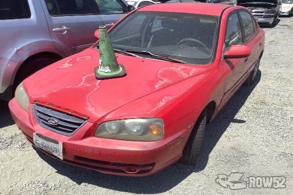 Photo of 2004 Hyundai Elantra