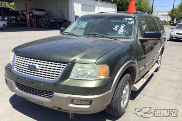 Photo of 2004 Ford Expedition