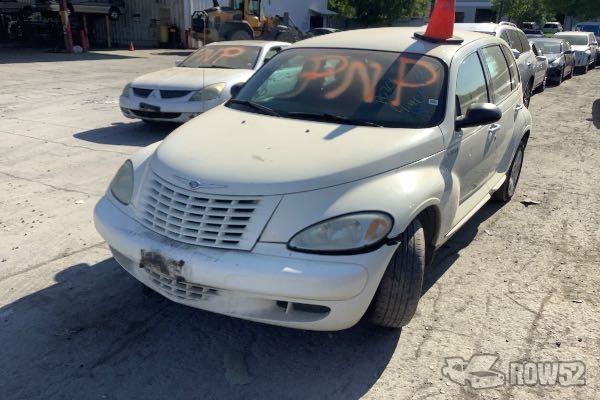 Photo of 2005 Chrysler PT Cruiser