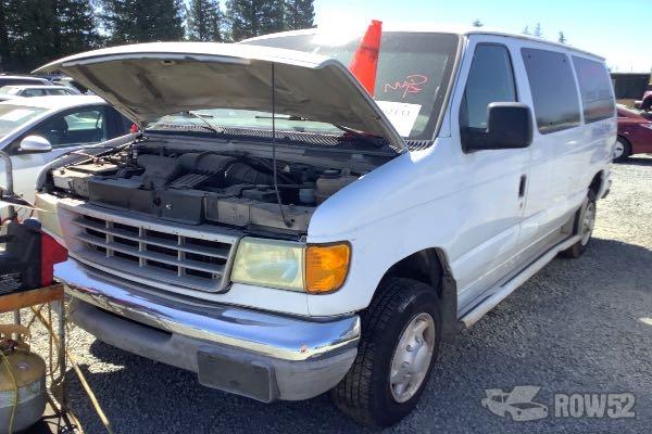 Photo of 2003 Ford Econoline