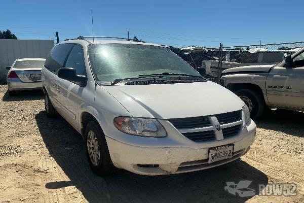 Photo of 2005 Dodge Grand Caravan