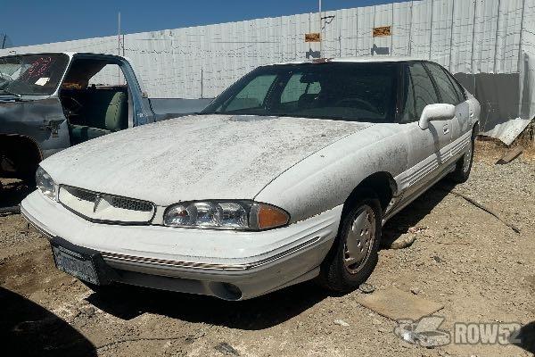 Photo of 1996 Pontiac Bonneville