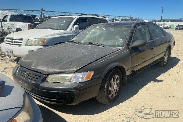 Photo of 1999 Toyota Camry