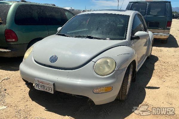Photo of 2001 Volkswagen New Beetle