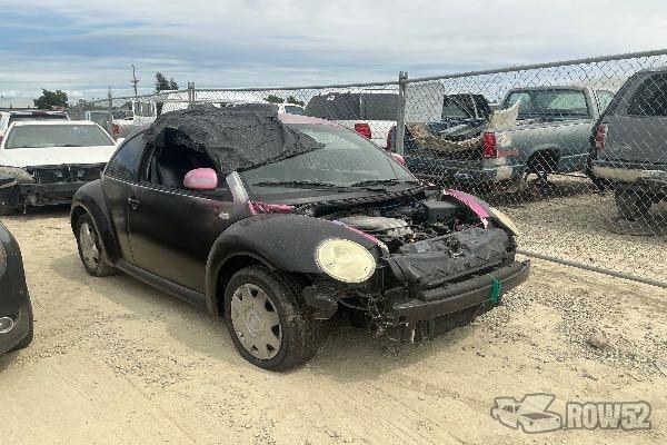 Photo of 1999 Volkswagen New Beetle