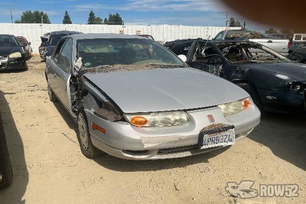 Photo of 2001 Saturn SL
