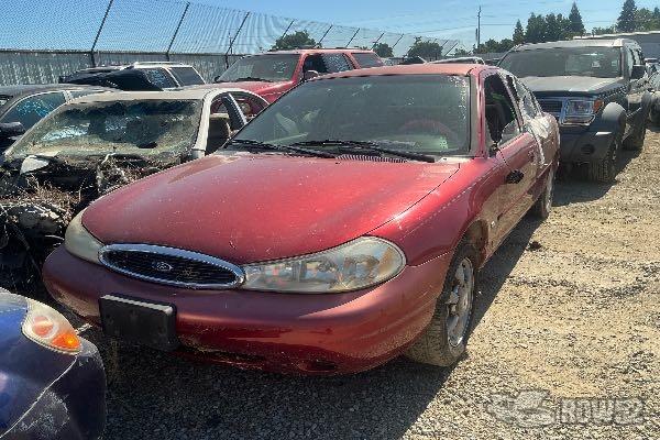 Photo of 1998 Ford Contour