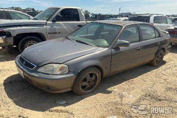 Photo of 1999 Honda Civic