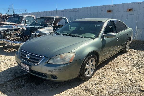Photo of 2002 Nissan Altima