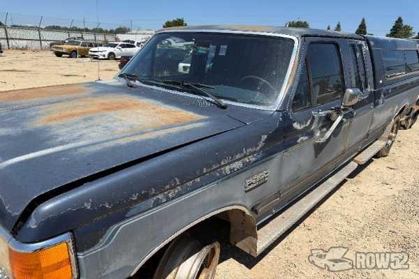 Photo of 1987 Ford F-250