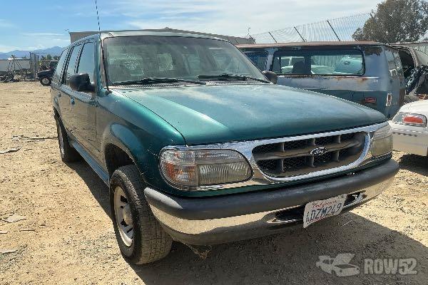 Photo of 1998 Ford Explorer