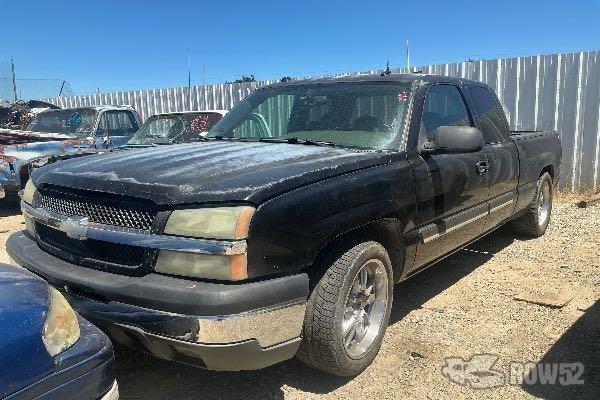Photo of 2004 Chevrolet Silverado 1500