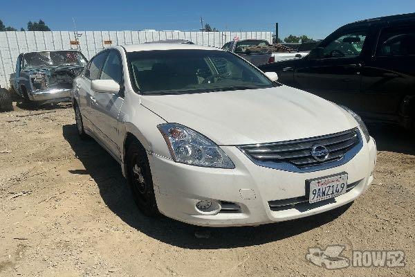 Photo of 2011 Nissan Altima