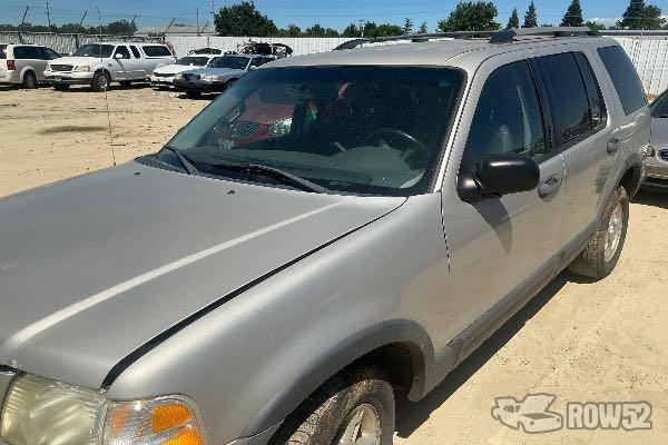 Photo of 2003 Ford Explorer