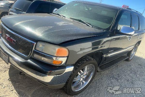 Photo of 2004 GMC Yukon