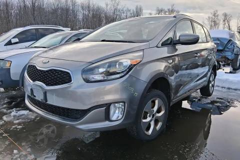 Photo of 2015 Kia Rondo