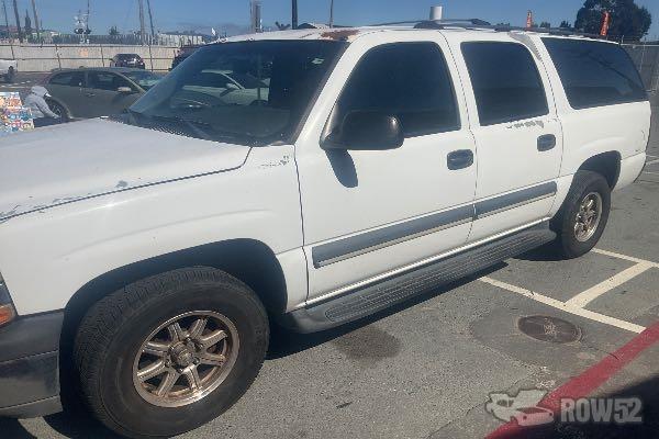 Photo of 2003 Chevrolet Suburban