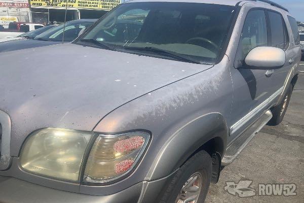 Photo of 2001 Toyota Sequoia