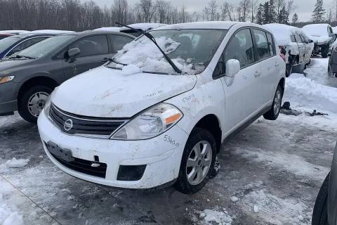 Photo of 2010 Nissan Versa