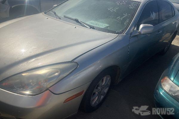 Photo of 2004 Lexus ES 330