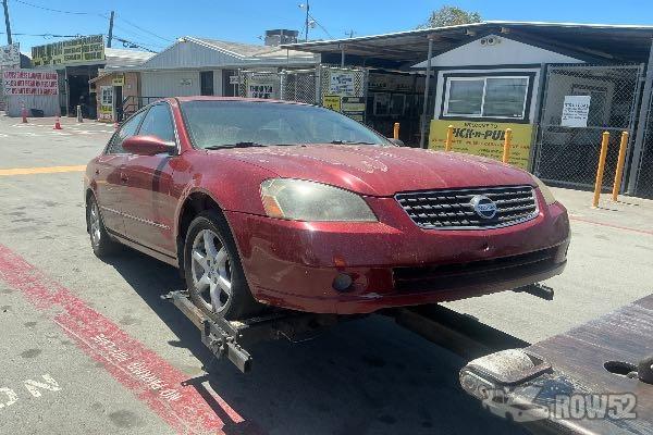 Photo of 2005 Nissan Altima