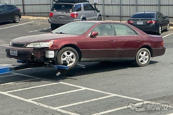 Photo of 1999 Lexus ES 300