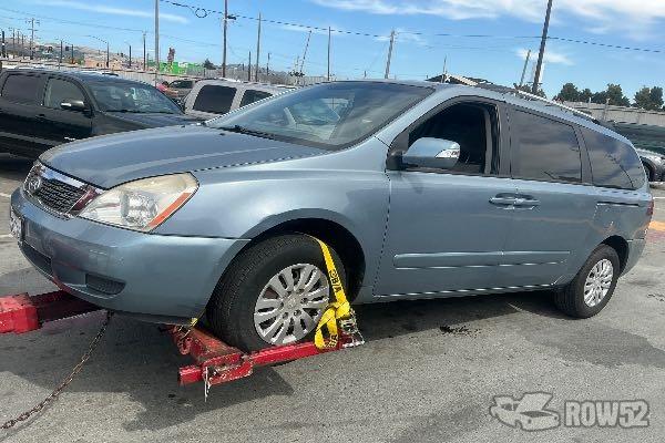 Photo of 2012 Kia Sedona