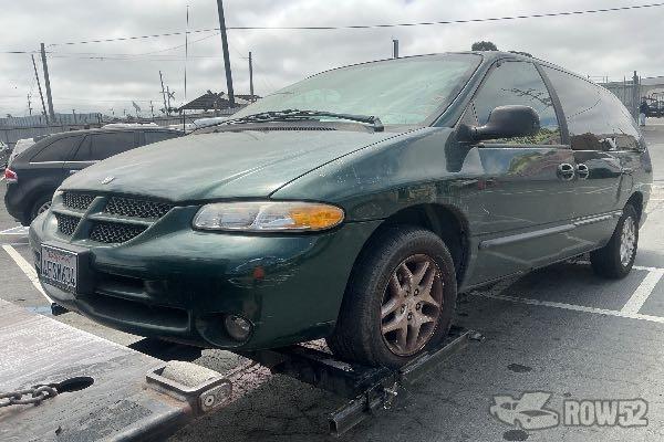Photo of 1999 Dodge Grand Caravan