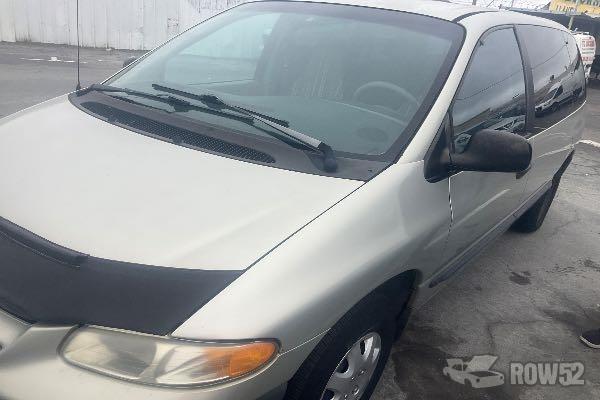 Photo of 1999 Dodge Caravan