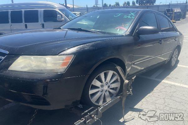 Photo of 2010 Hyundai Sonata