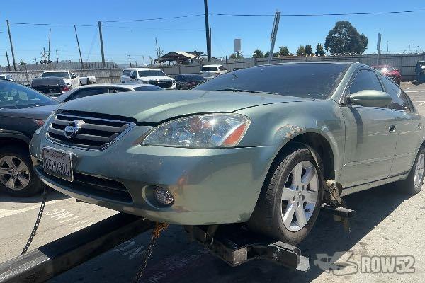 Photo of 2002 Nissan Altima