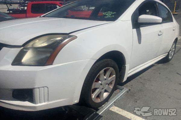 Photo of 2010 Nissan Sentra