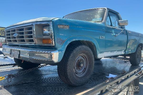 Photo of 1984 Ford F-250