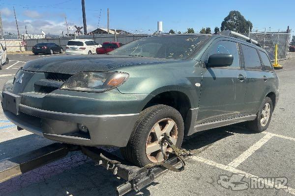 Photo of 2004 Mitsubishi Outlander